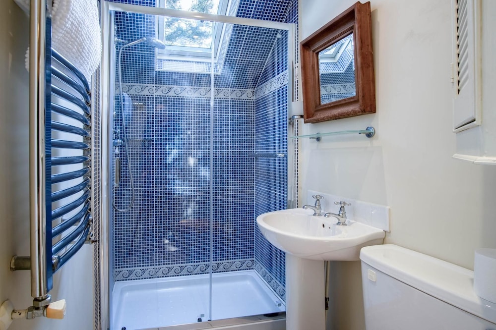Fern Cottage - 2 Bedroom Cottage - St. Florence