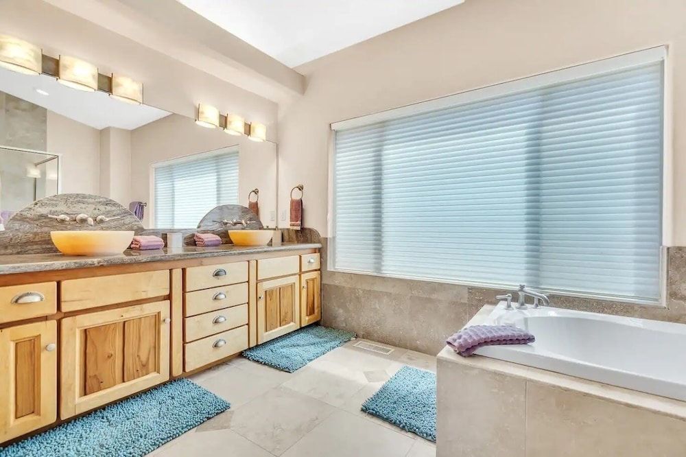 Lake Tahoe Vacations - 1603 Bel Aire Circle 3 Bedroom Home by RedAwning - Property Image 12