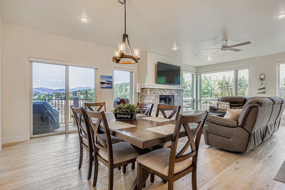 305 Brightwood At Keystone 2 Bedroom Condo