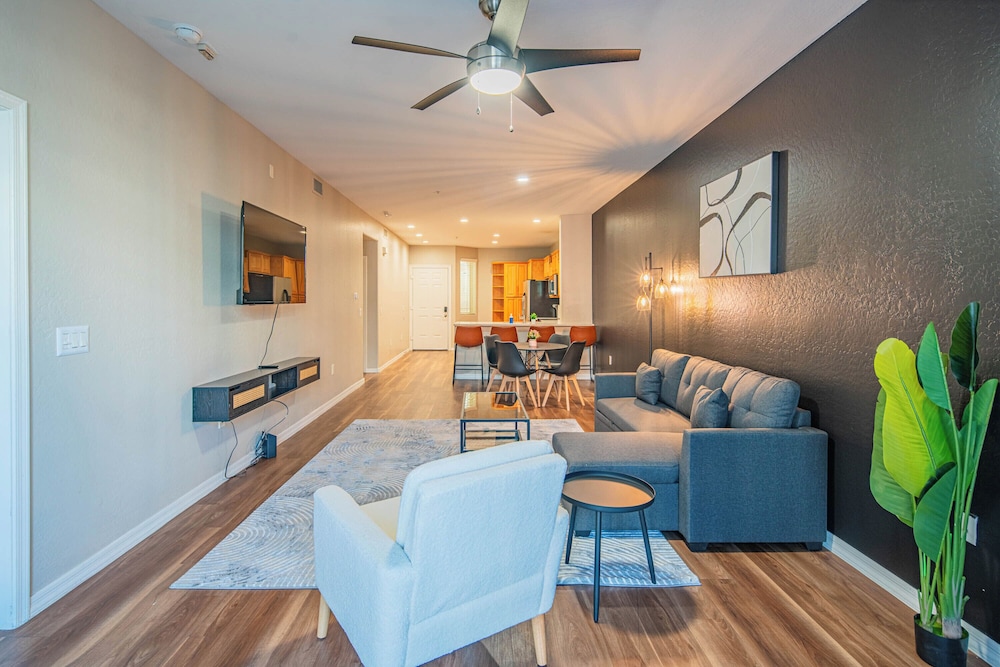 ROVE LIVING/KL - The Fredrick Tempe