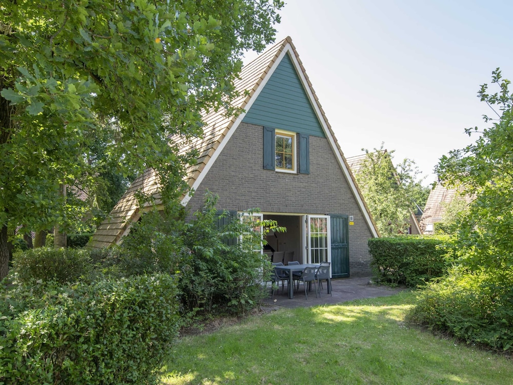 Bungalow Near Breda & De Biesbosch Park