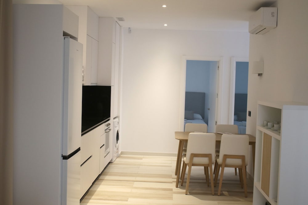 Azahar Beach Apartments photo 3