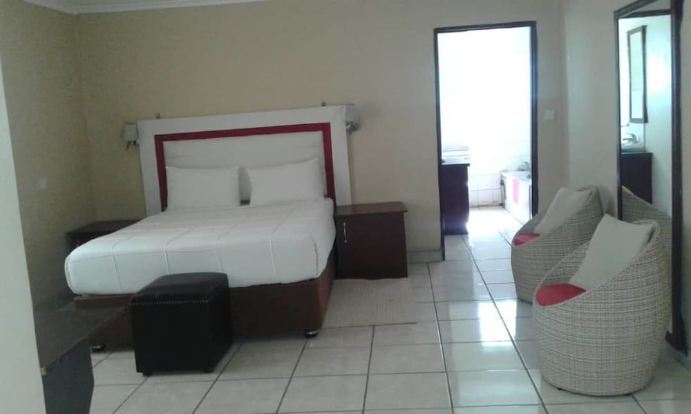Goora-Motho Guest House view 5