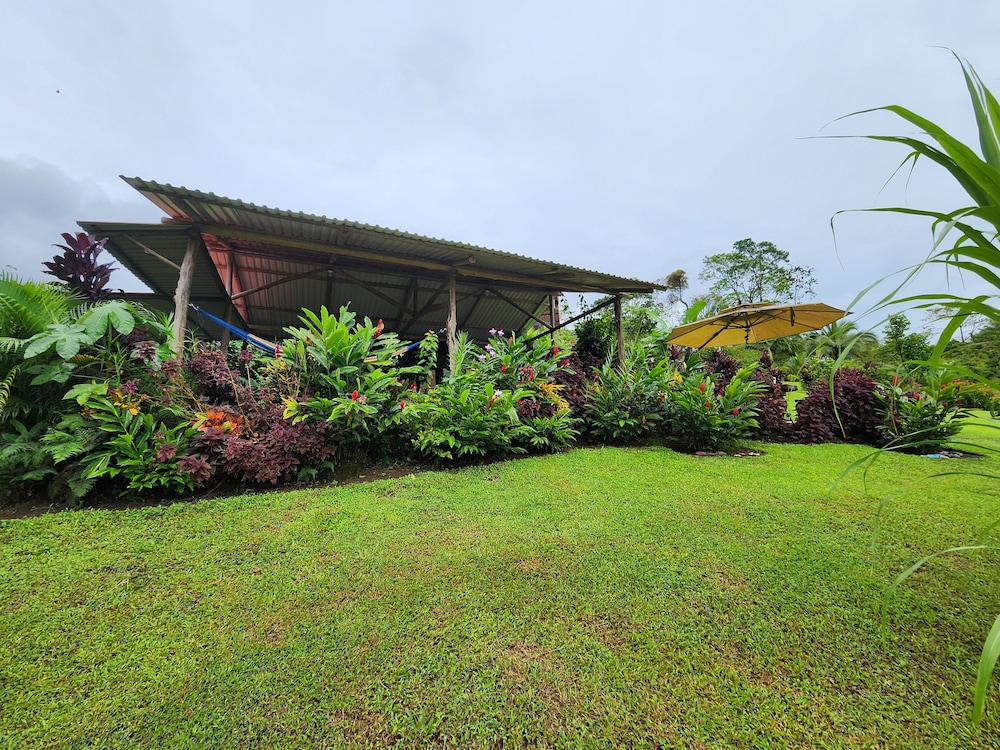 Cabañas Caeli, El Colibri, NEW La Fortuna Rainforest Cabin w Panoramic Views