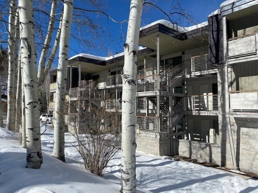 Value In The Aspen Core! - Comfort And Convenience 2 Bedroom Condo view 2