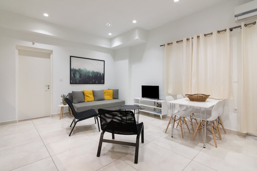 Heaven Apartment in the Heart of Athens