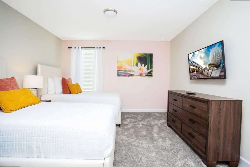 Spacious 7BR w Pool Spa Game Room Near Disney