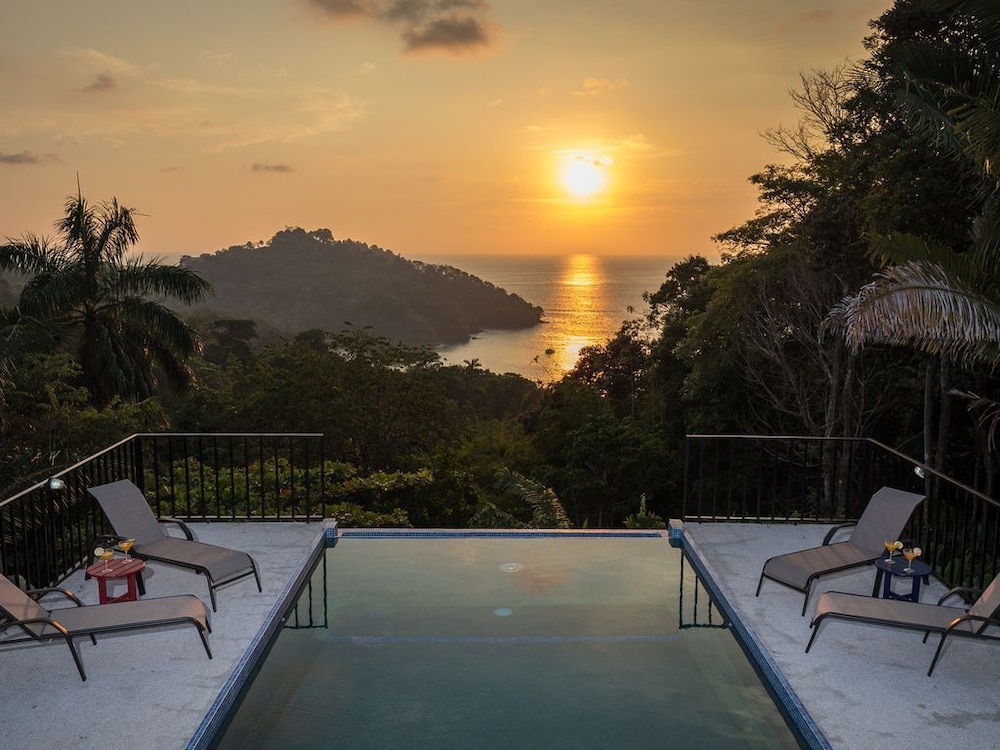Alta Vista Villas Casas Vacacionales