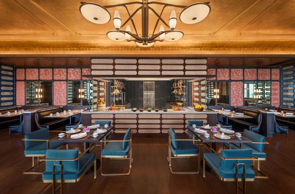 Hilton Saigon 43