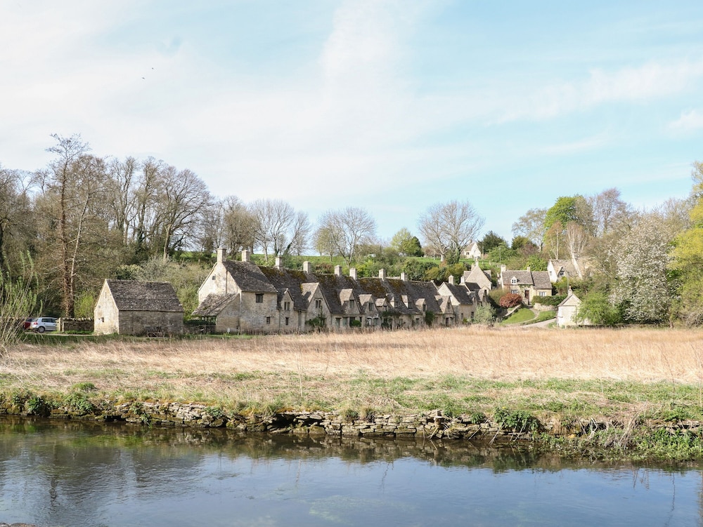 Pudding Hill Barn Cottage