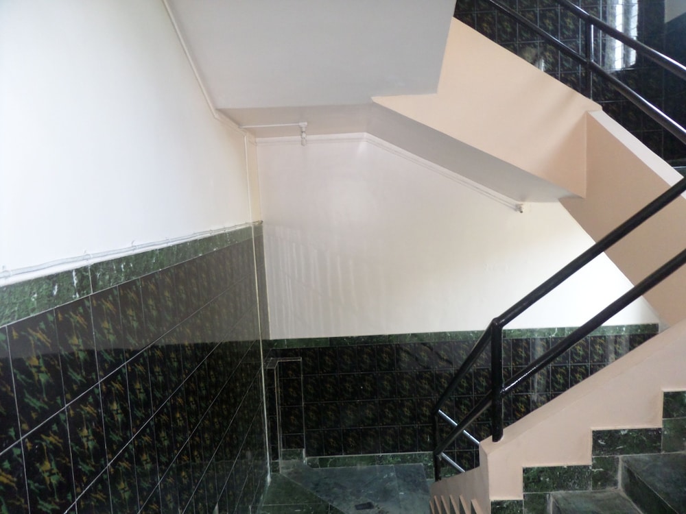 Hotel Gandharv Garden