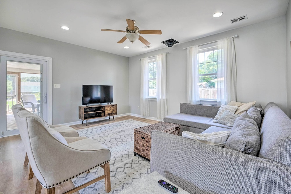 Idyllic Pasadena Retreat With Garden Hot Tub! - Property Image 30