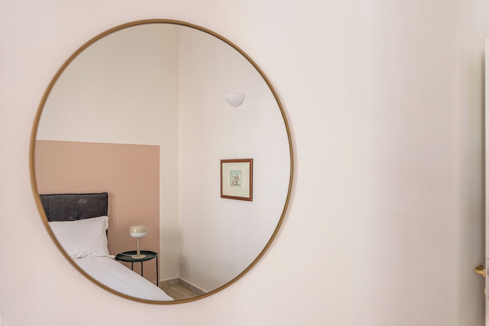 Central City Apartment by Wonderful Italy