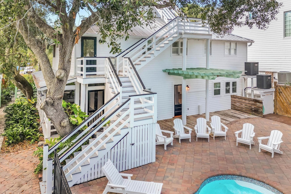 Cake by the Ocean Tybee Vacation Rentals