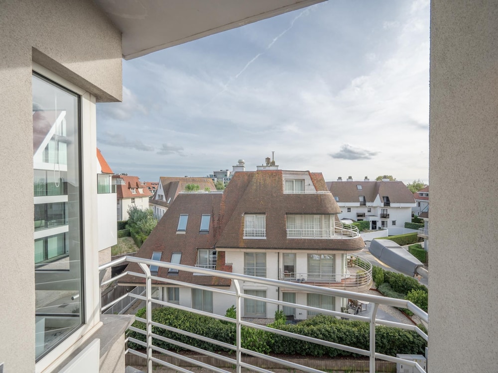 Apartment in Knokke Near Casino and Beach