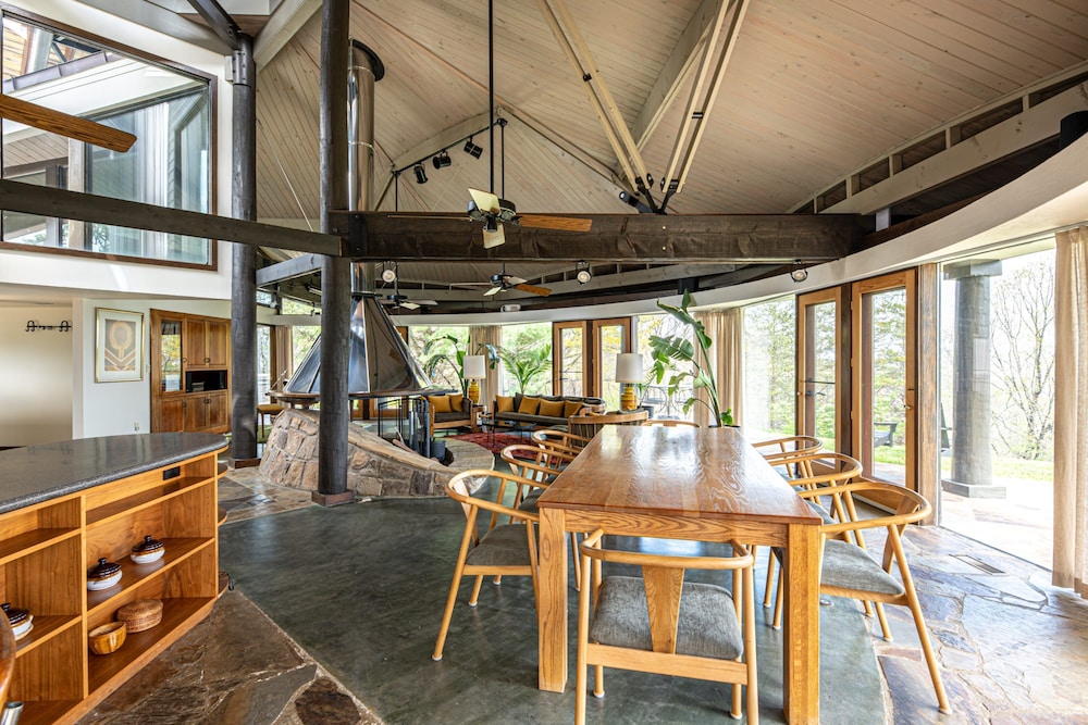 Belltop Architectural Wonder on Private Mountain