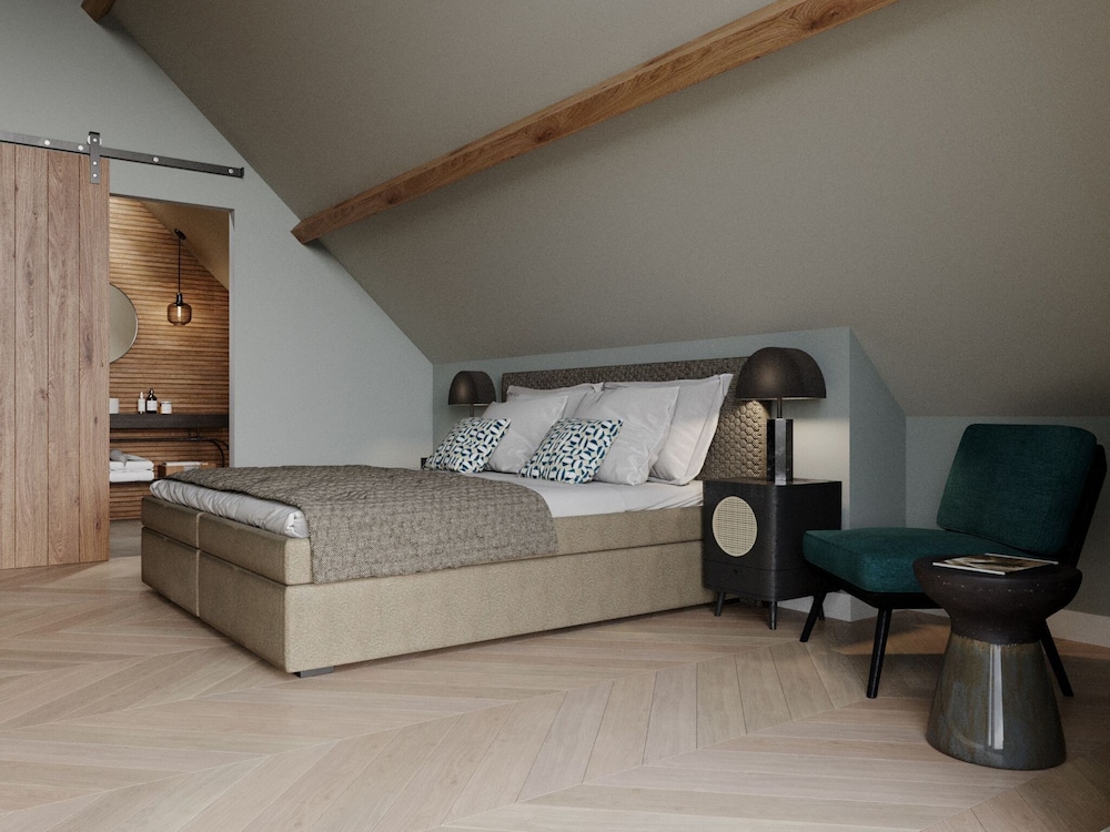 Luxury Villa With Sauna Near the Beach view 3