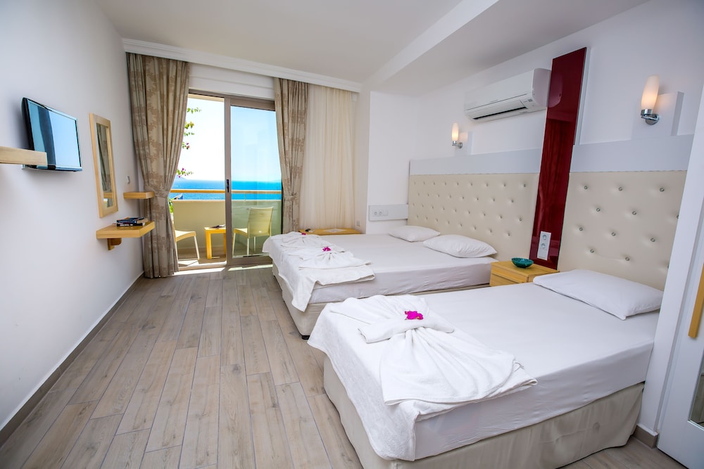Defne Hotel - Image 7