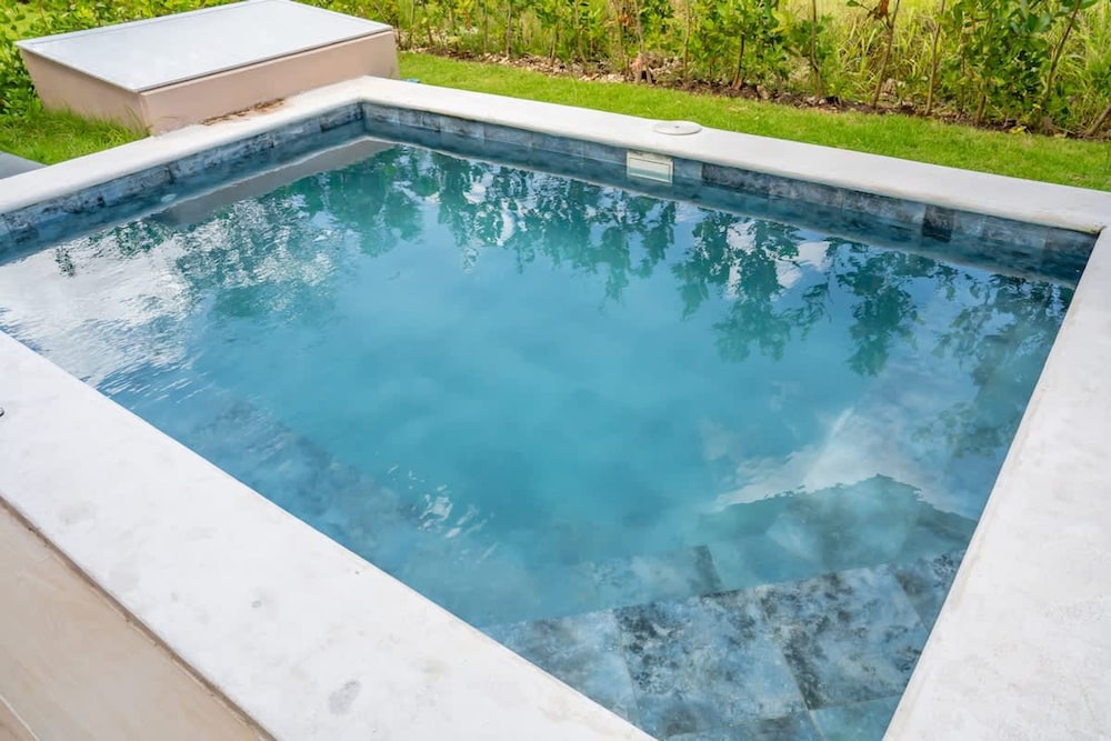 Ziba B06 NOK Classy 3BR Villa by Vistacana Rentals