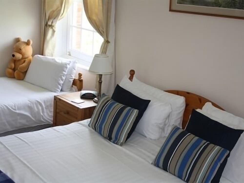 Warminster Vacations - Home Farm - Property Image 3