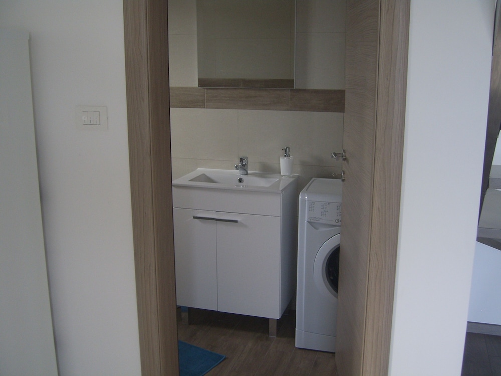 Photo 24