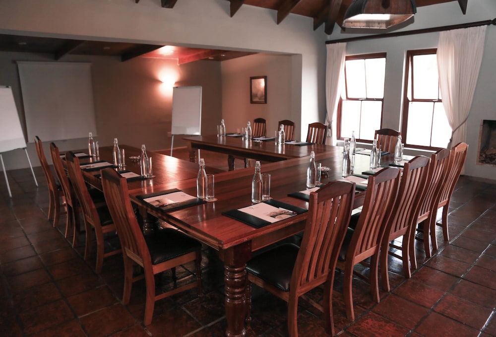 Le Pommier Wine Estate