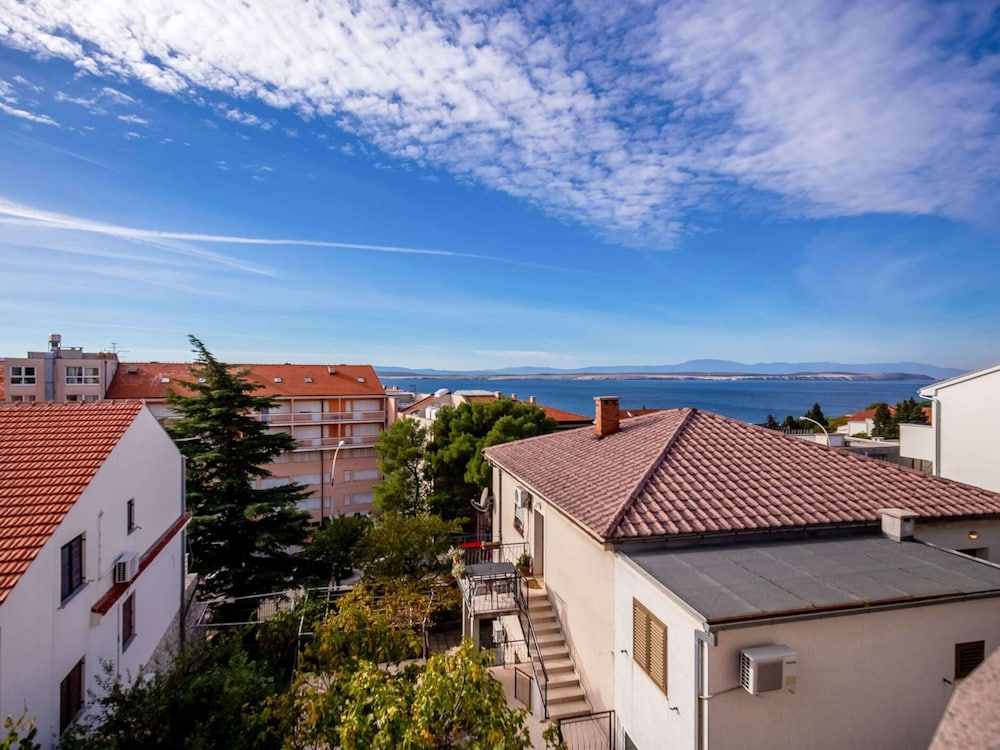 Adorable Apartment With Terrace, Hot Tub & Sea View view 4