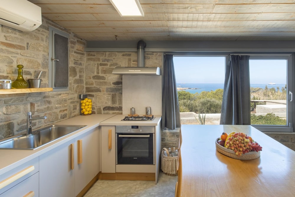 Vitamine Sea House - Island Living Paros