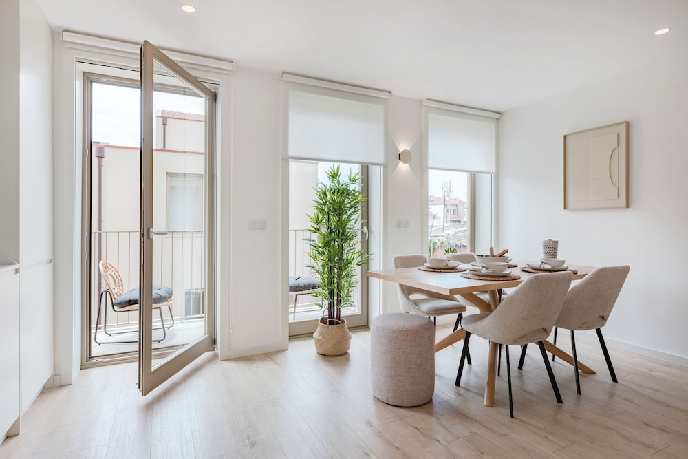 The Light Loft at BoaVista Flats