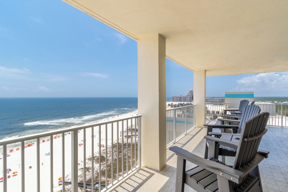 Windward Pointe 1506