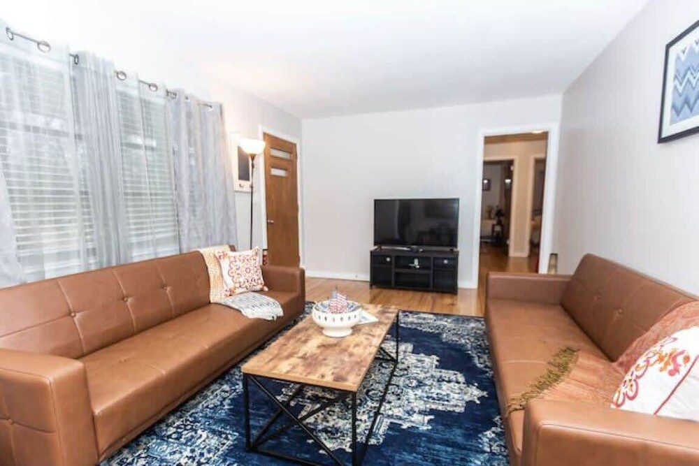 Rose Drive Brickstone 8