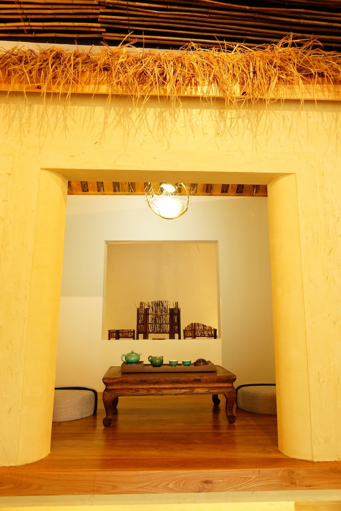 Feihua Inn