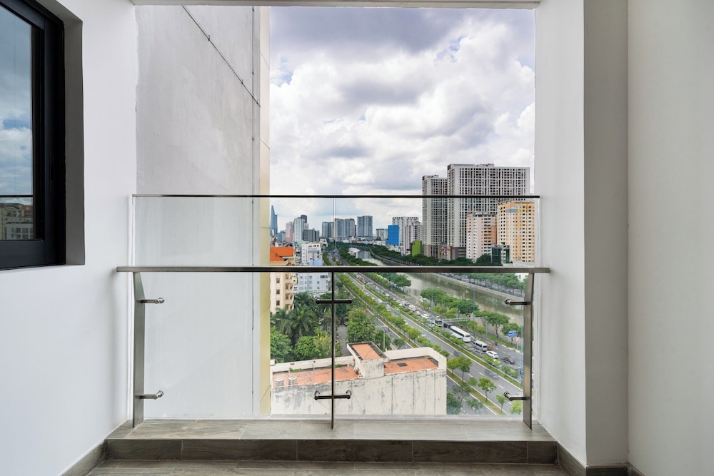 D1 Mension Building