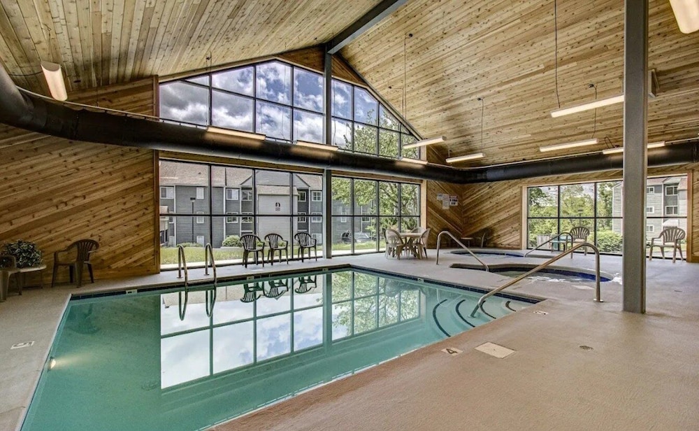 Heavenly View 2 Bedroom Condo
