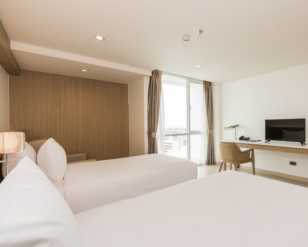 Rattanachol Hotel