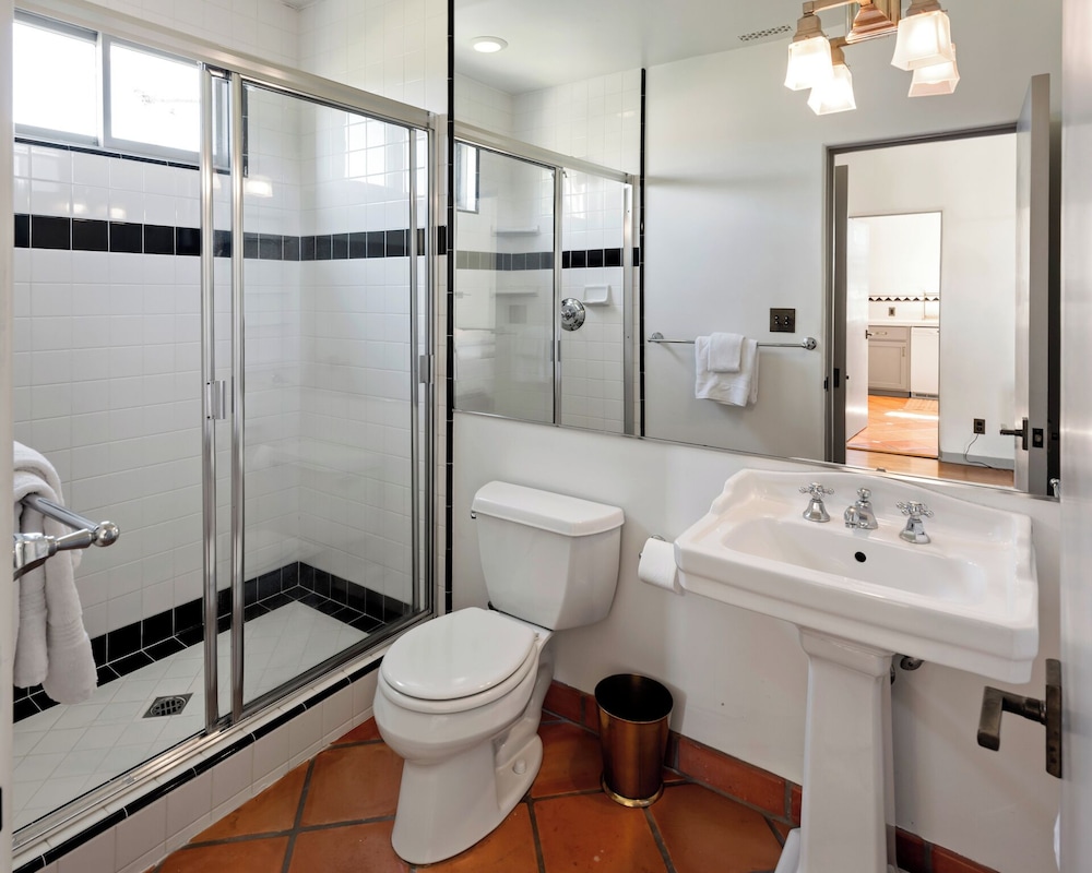 Howard Hughes Estate - Spanish Revival Gem w/ Pool, Wine Cellar & Guest House