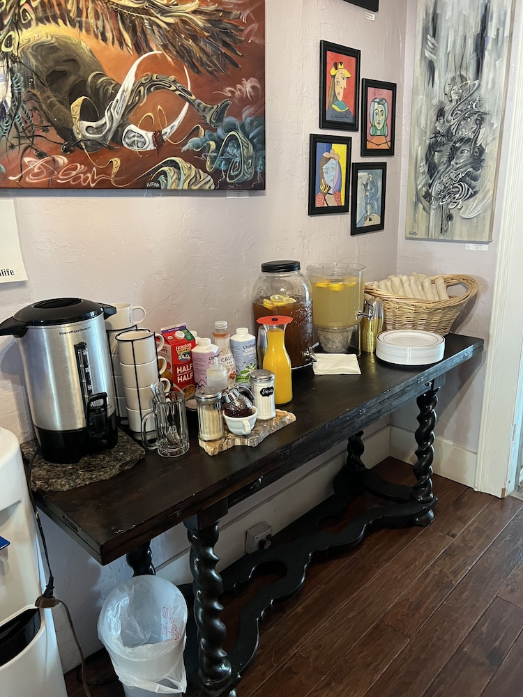 Cliff House Lodge B&B