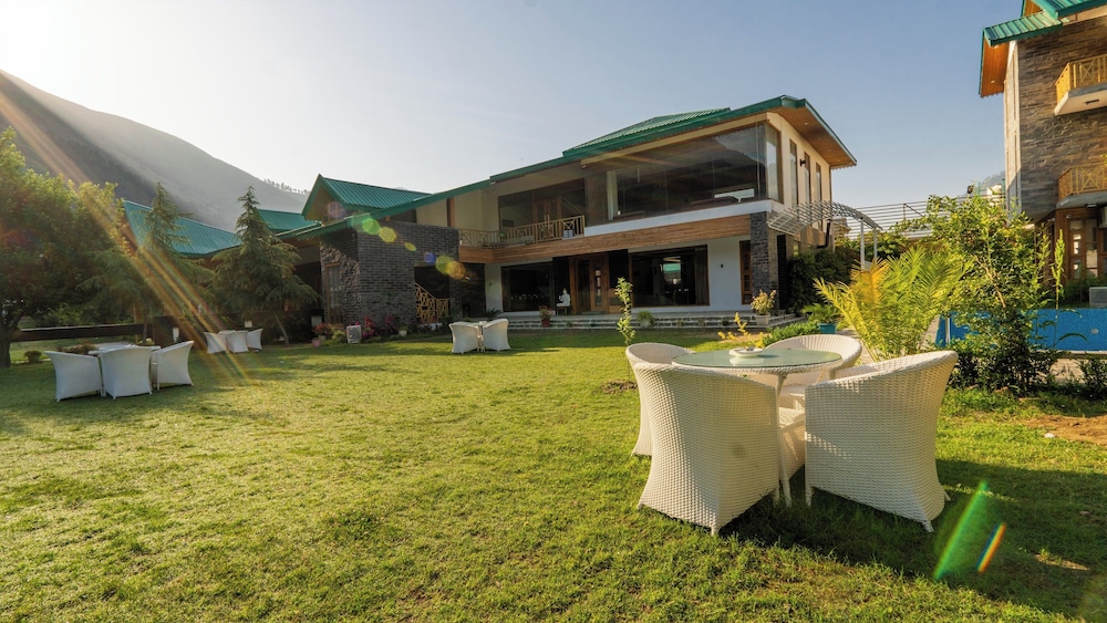 Smile Resort