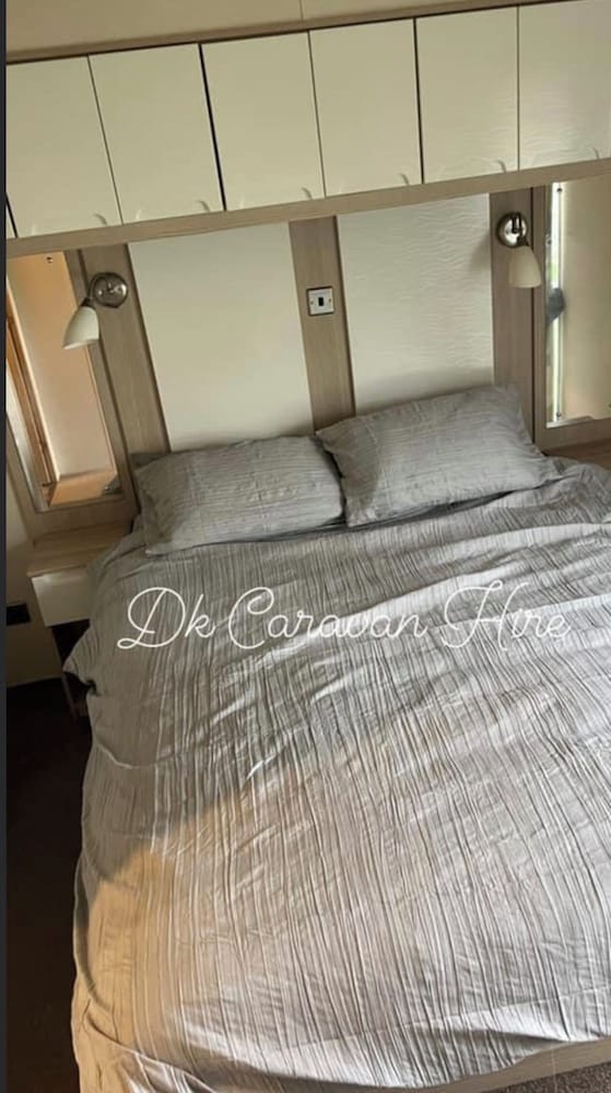 Luxury Caravan in Towyn North Wales view 2