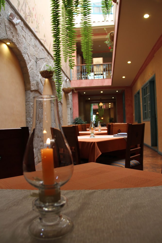Hotel Inés María