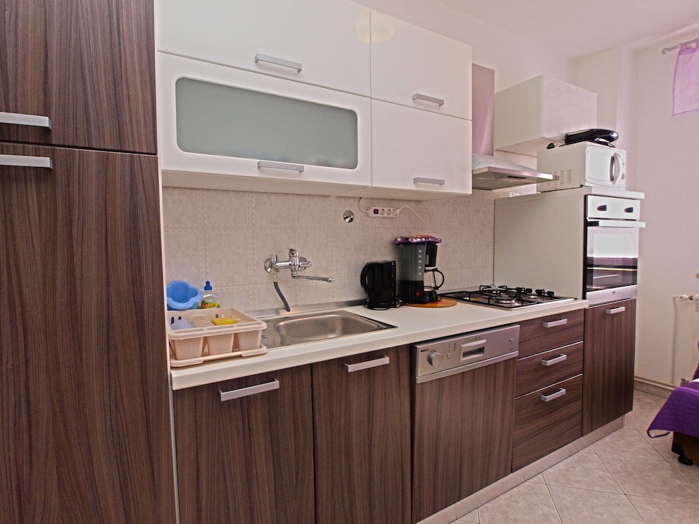Apartments Zdravko 768