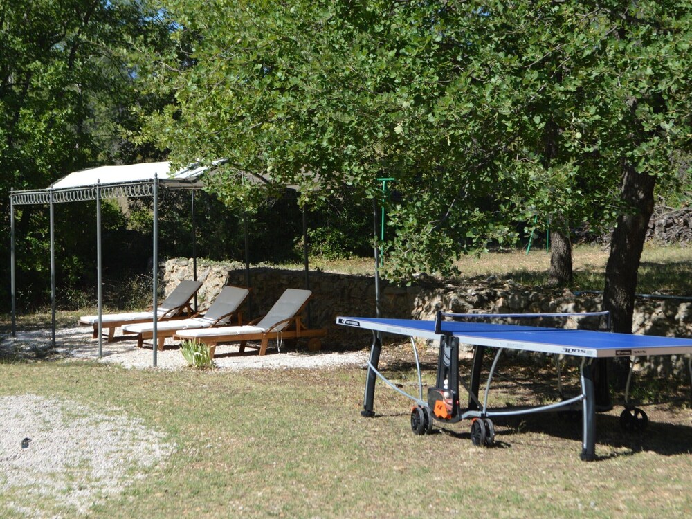 House in Montfort-sur-argens With Garden