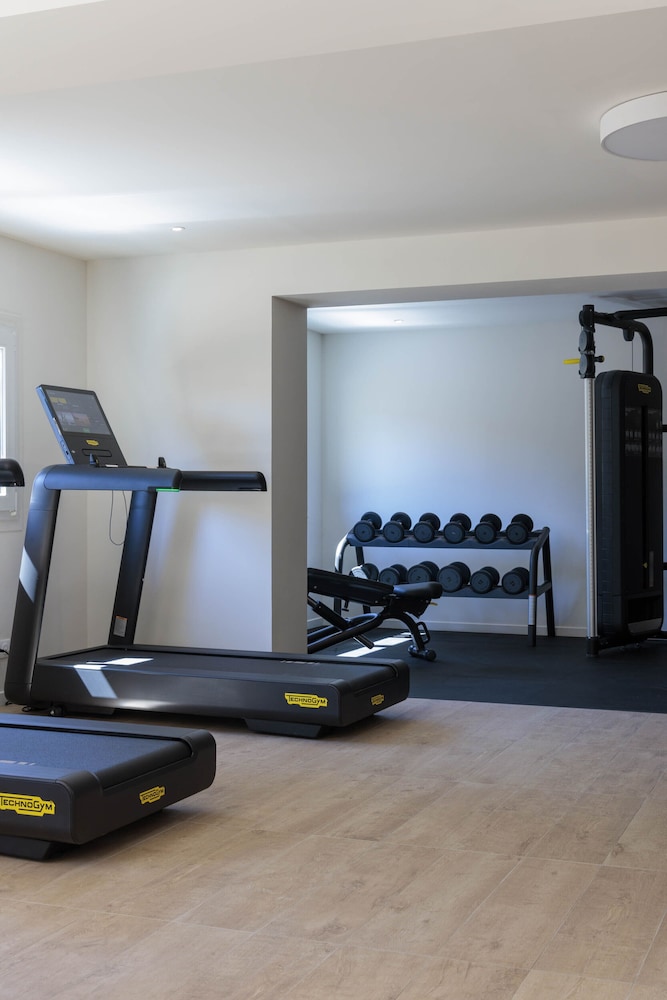 Vitrolles Vacations - Hilton Garden Inn Marseille Provence Airport - Property Image 7