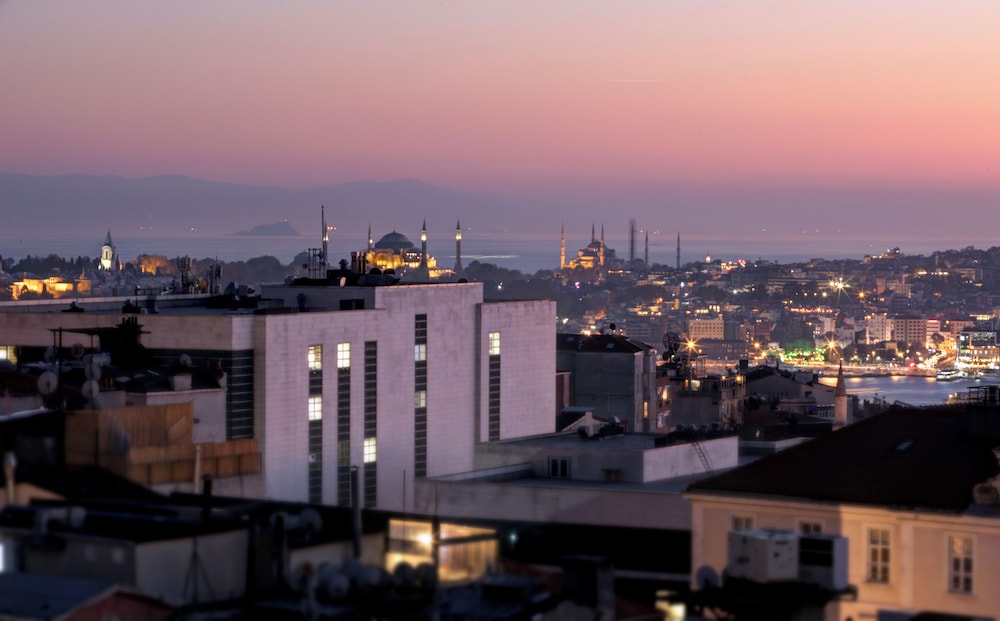 The Trinity Otel Taksim - Özel Sınıf - Image 23