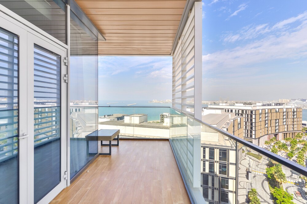 Luxurious 3BR w maidroom in BLUEWATERS