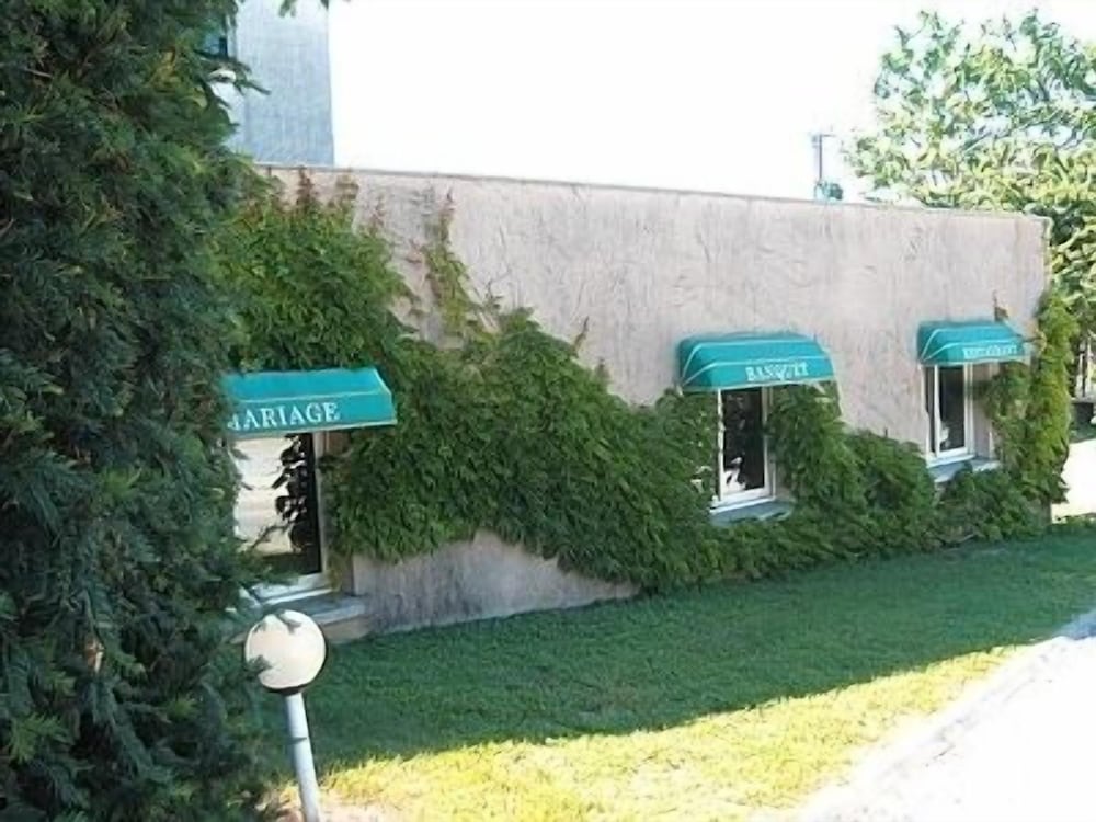 Hotel La Bombardiere - Property Image 26