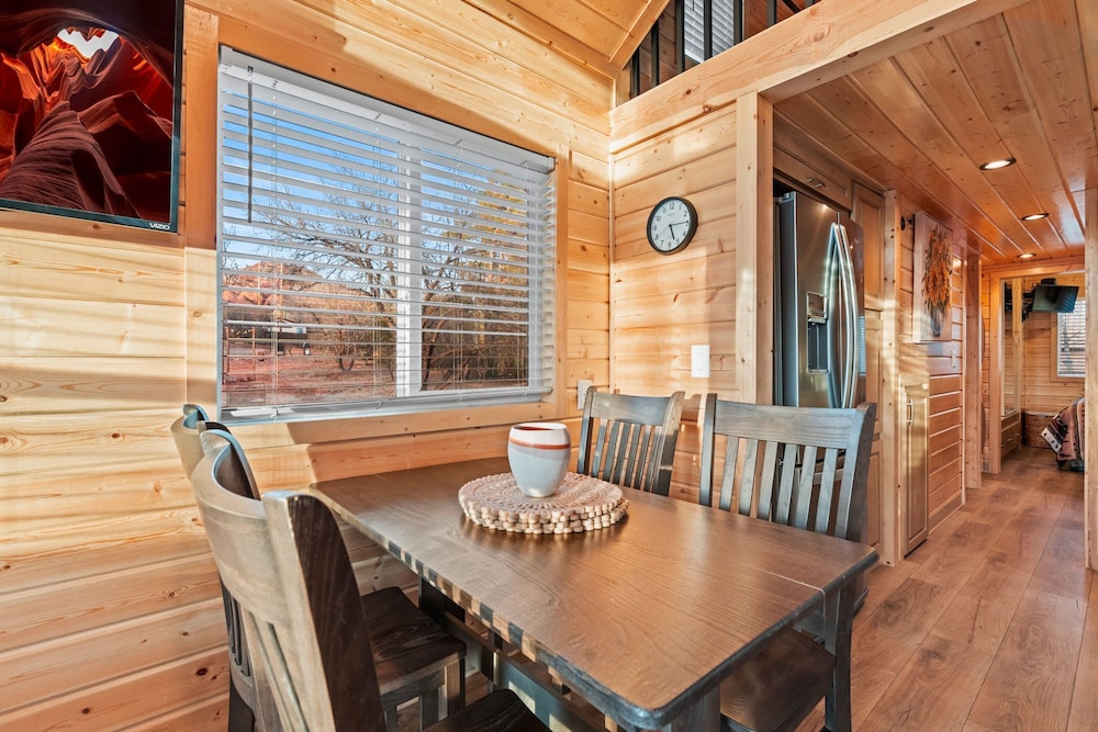 NEW Moondance Majestic Mini Cabin Cathedral Rock