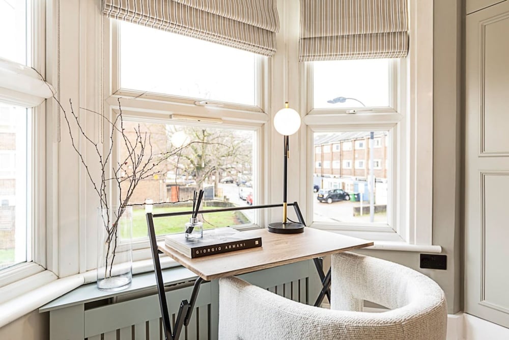 Fulham Oasis - From 325 Per Night