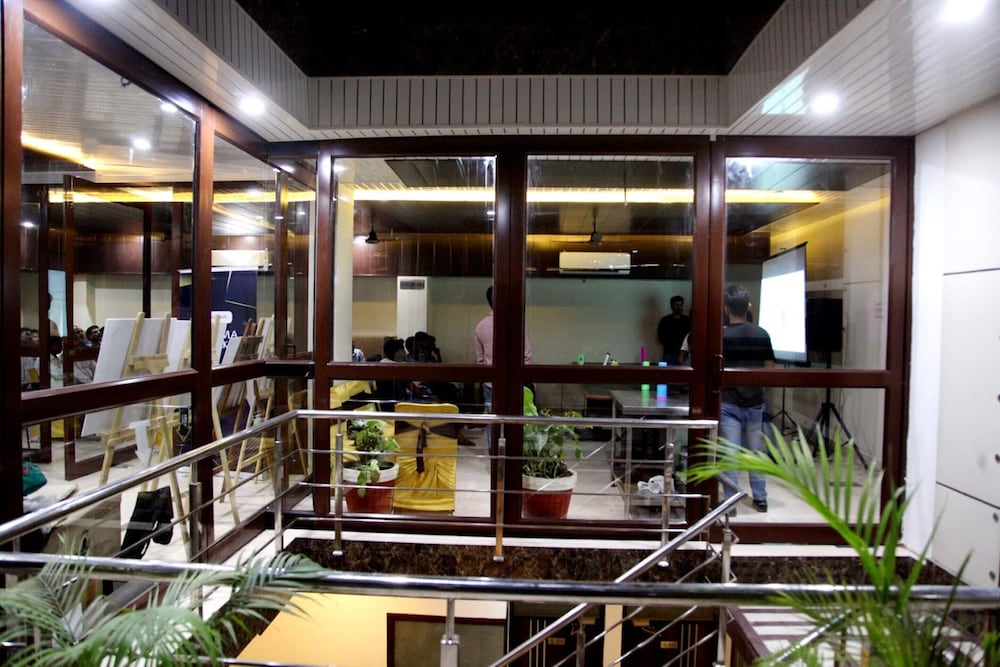 meeting & event spaces