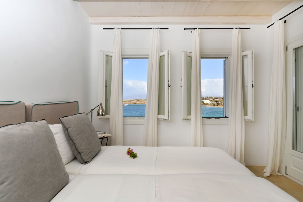 Kalypso Villas